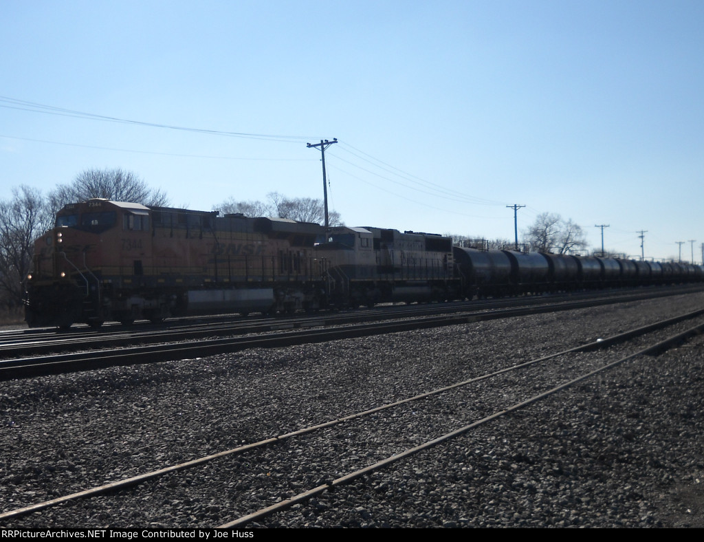 BNSF 7344 North